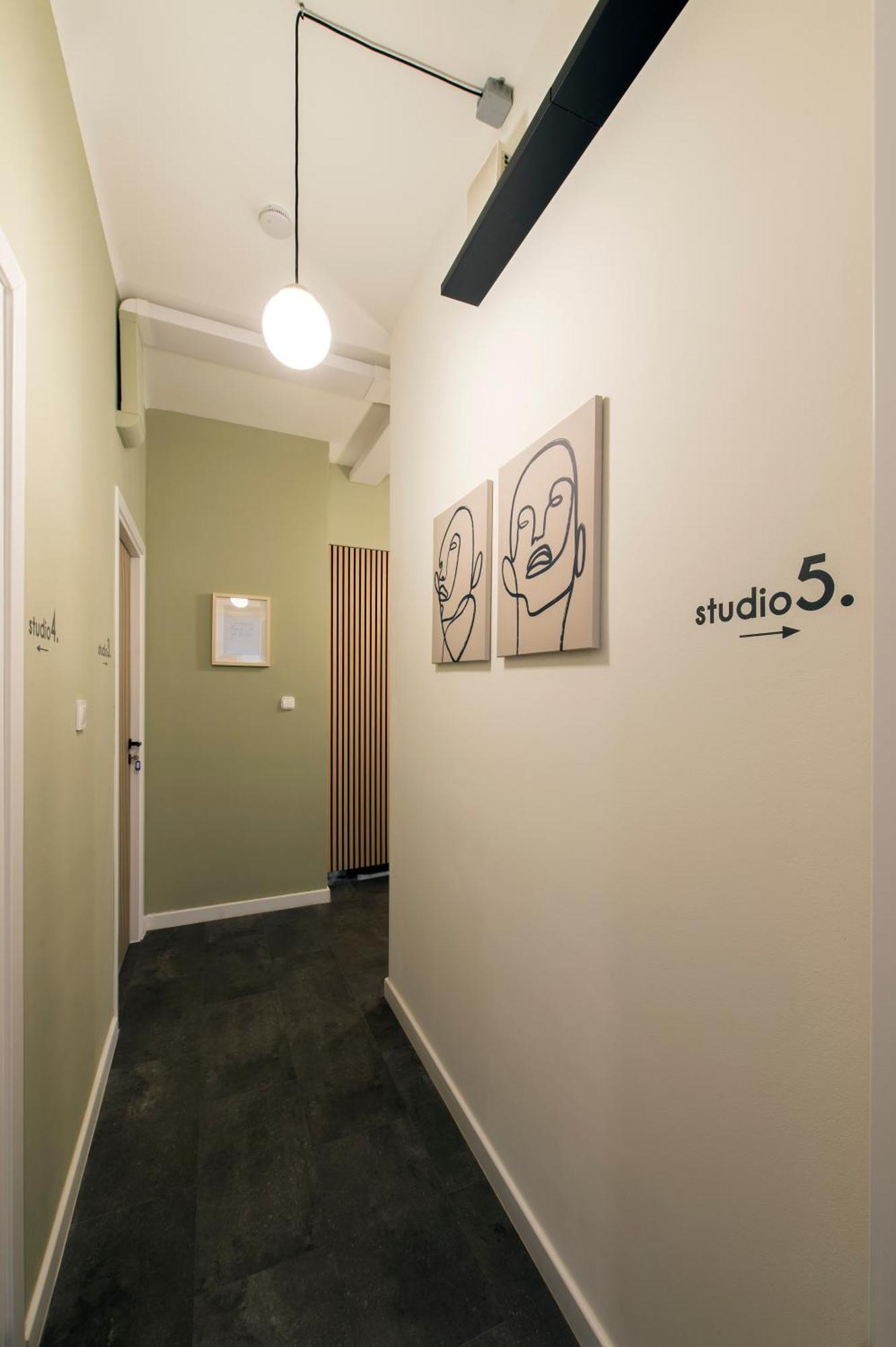 Citadella Apartments บูดาเปสต์ ภายนอก รูปภาพ